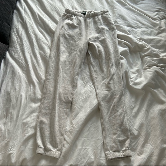 Roots Cooper High Waisted Sweatpant oatmeal size small fits like medium - Picture 6 of 10